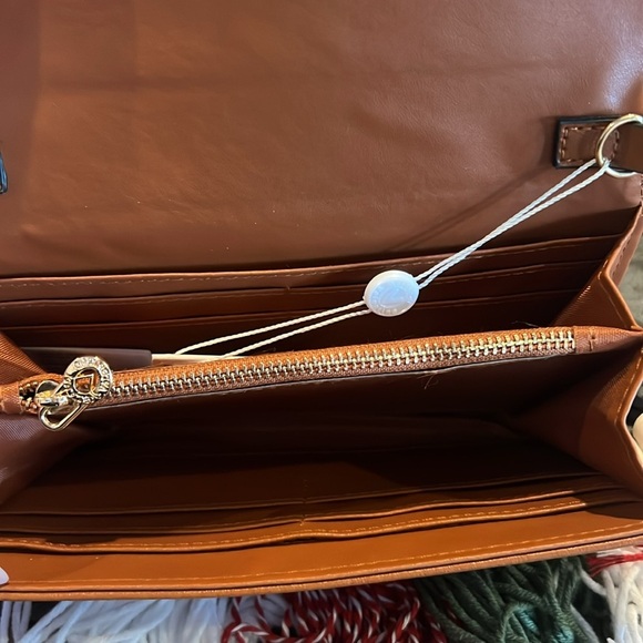 NWT Valentino Orlandi small crossbody - Picture 3 of 3